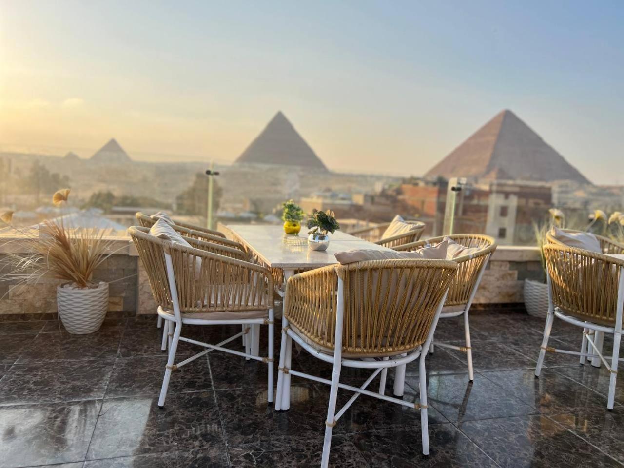 City Pyramids Inn Kafrat al Jabal ภายนอก รูปภาพ